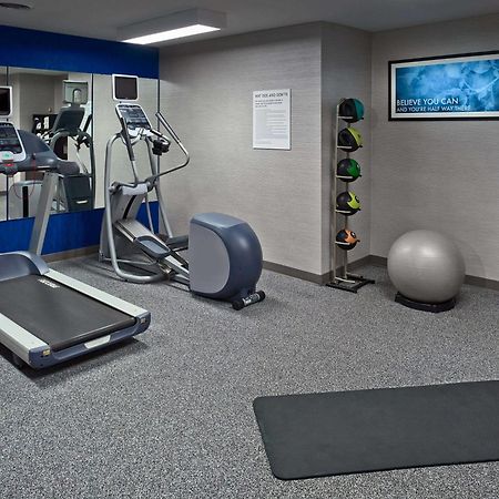 Sonesta Simply Suites Cleveland Airport Мидлберг-Хайтс Экстерьер фото