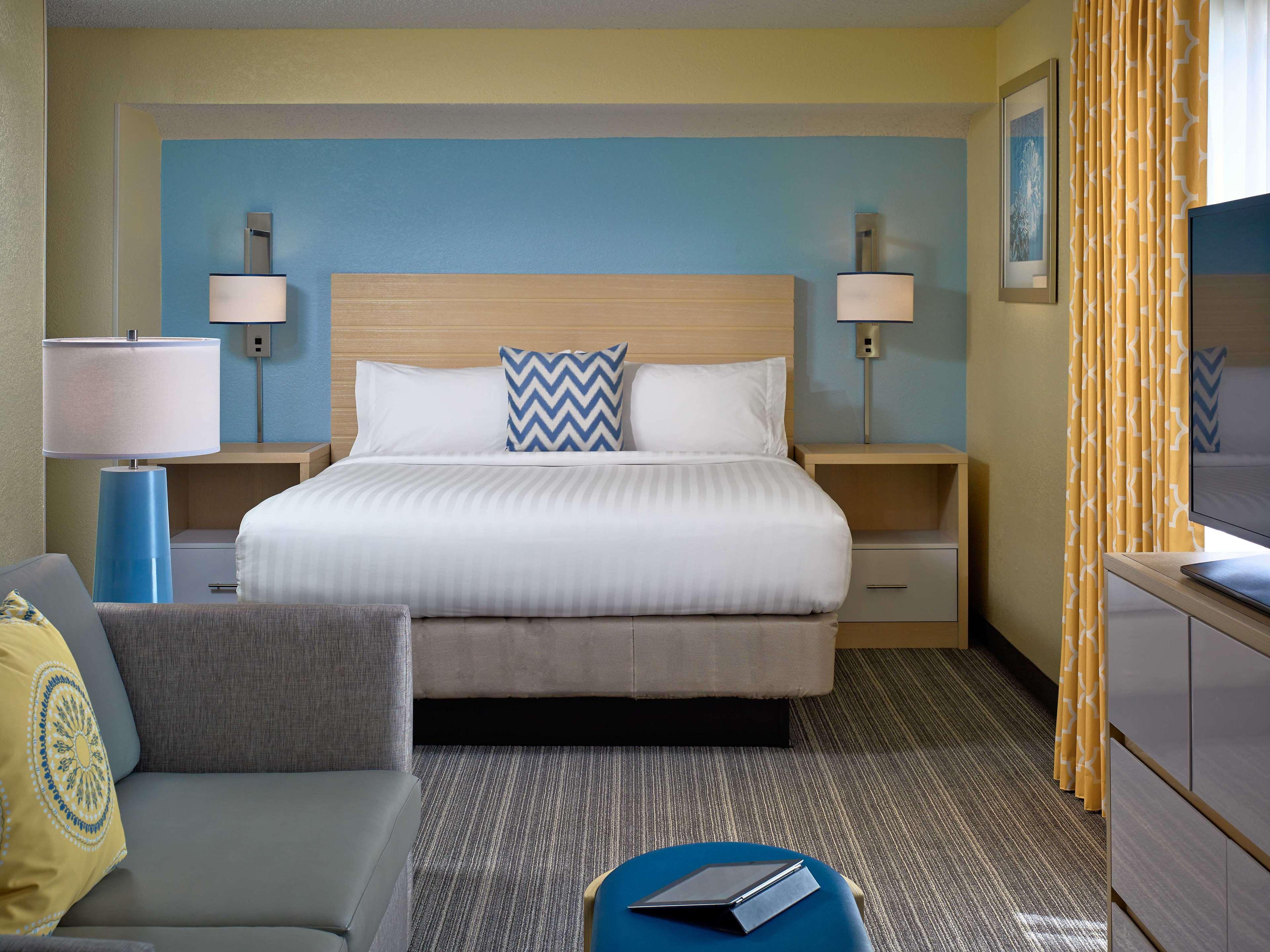 Sonesta Simply Suites Cleveland Airport Мидлберг-Хайтс Экстерьер фото
