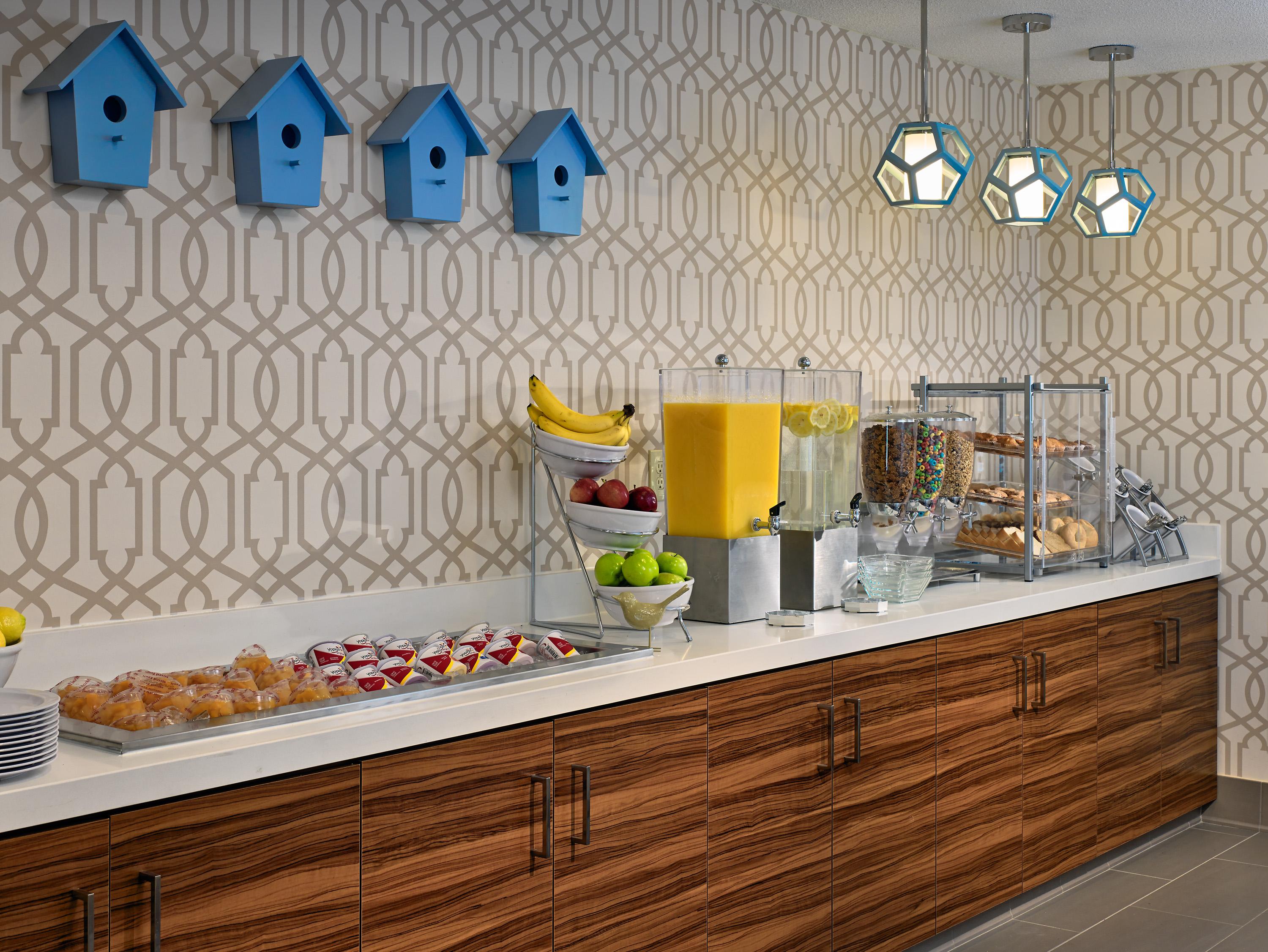 Sonesta Simply Suites Cleveland Airport Мидлберг-Хайтс Экстерьер фото