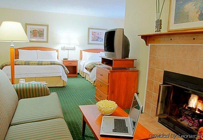 Sonesta Simply Suites Cleveland Airport Мидлберг-Хайтс Номер фото